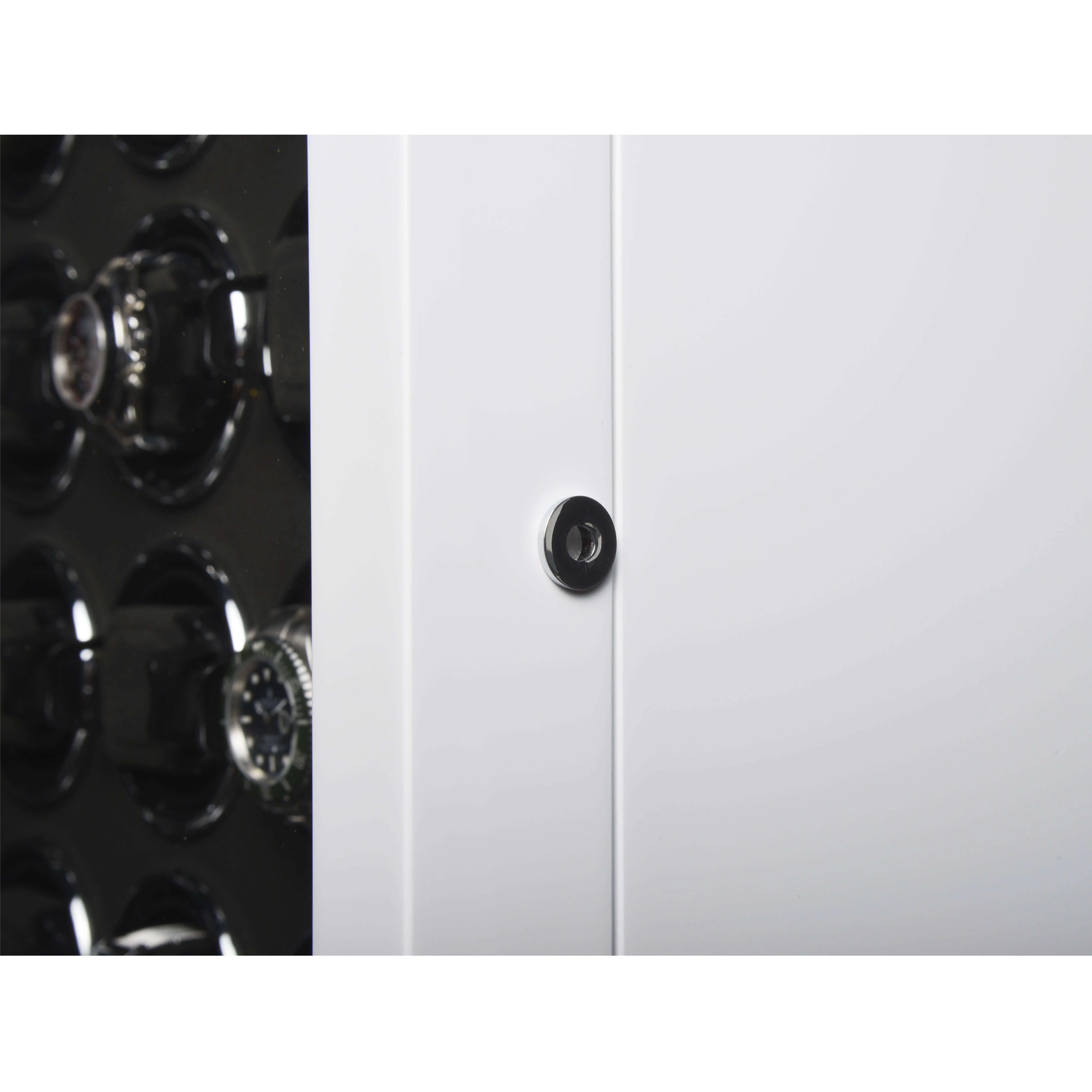 Collector White & Black 8 Watches - Image 10