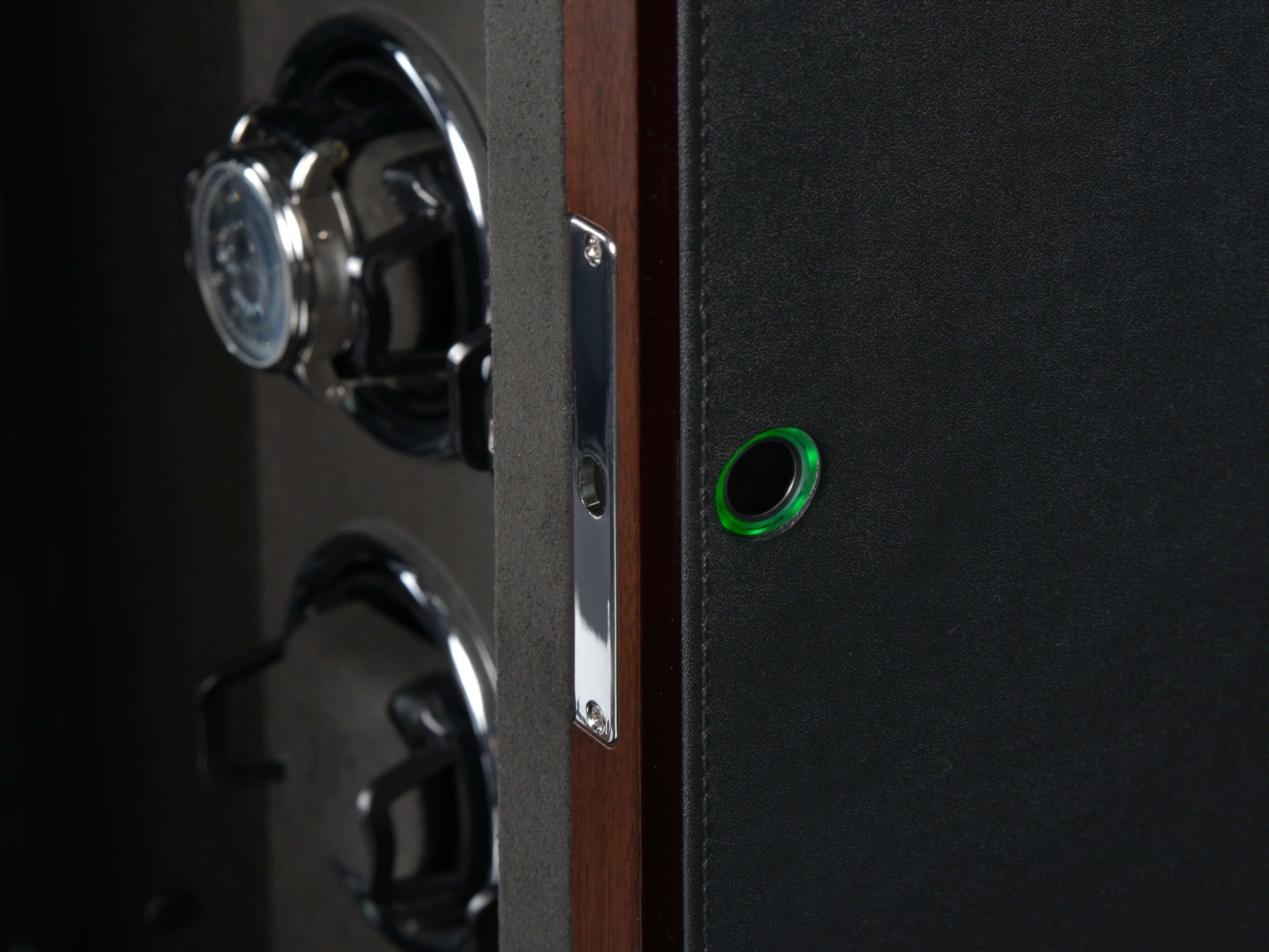 Triton Walnut & Black 8 Watches - Image 6