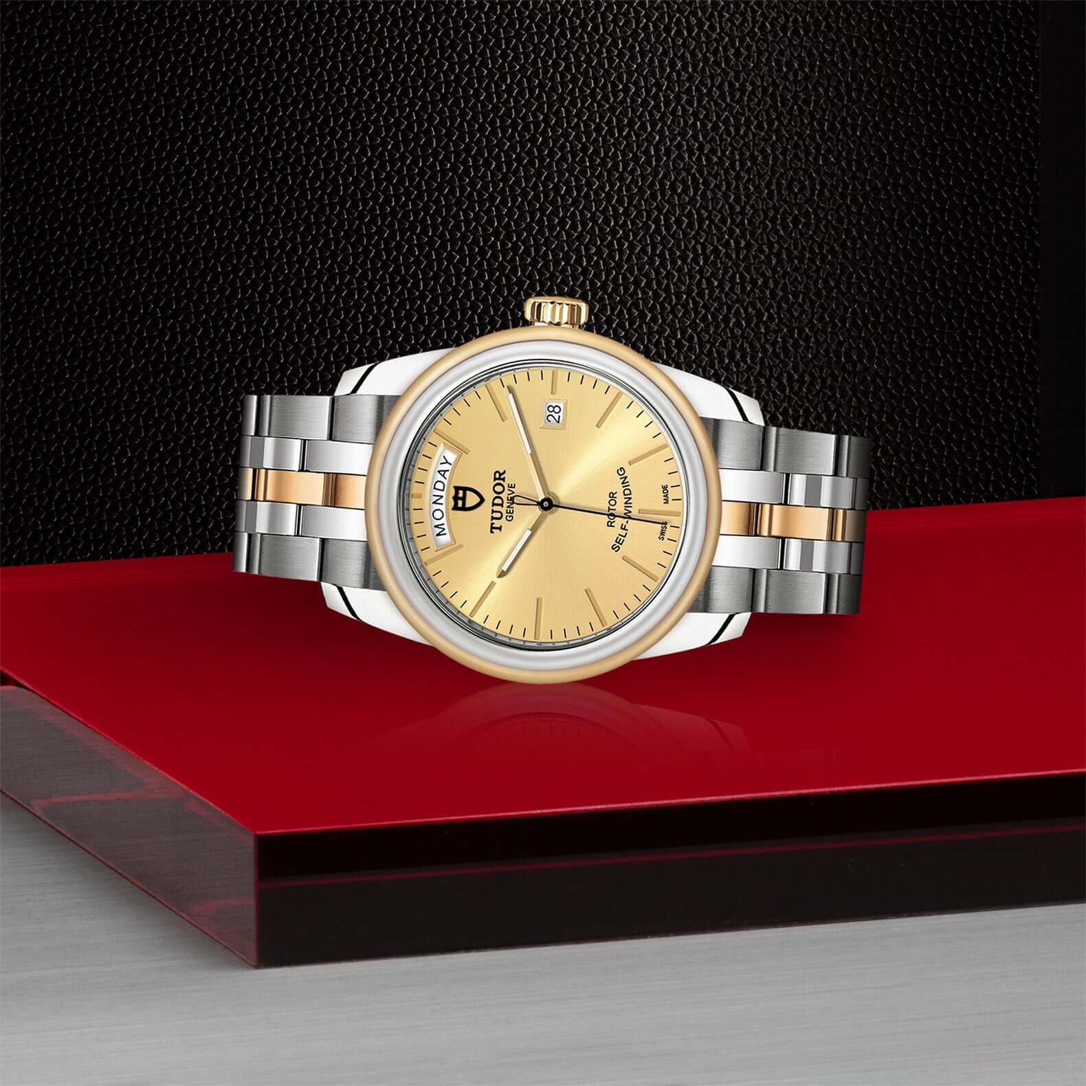 Tudor Glamour Date + Day - Image 3